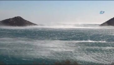 Mersin'de soğuk ve fırtına: 1 ölü