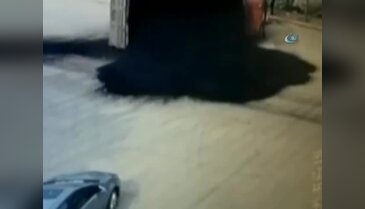 Devrilen kamyonun altında can verdi