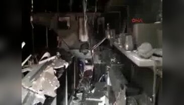 Çatıdan sızan su işyerinin yanmasına neden oldu
