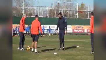 Antalyaspor'da neşeli antrenman
