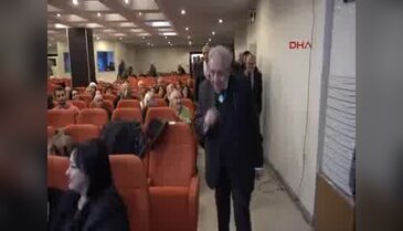Doğan Hızlan, Mersin Kenti Edebiyat Ödülü'nü aldı