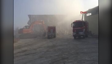 Ayçekirdeği deposunda korkutan yangın