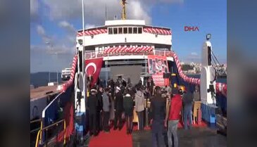 Şehit Astsubay Ömer Halisdemir'in ismi arabalı vapura verildi