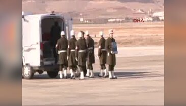 Şehit Uzman Çavuş'un cenazesi memleketine uğurlandı