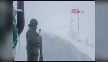 Yüksekova'da bir üs bölgesindeki askerlerin yaşamı