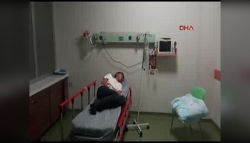 Sığınmacı teknesi battı: 5 ölü
