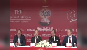 Futbol ailesi teröre karşı sahada