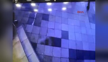 İstanbul'da döviz bürosu soygunu kamerada