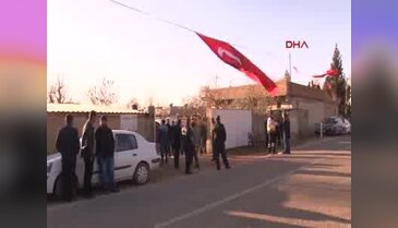 Şehit polisin Gaziantep'teki baba evine ateş düştü