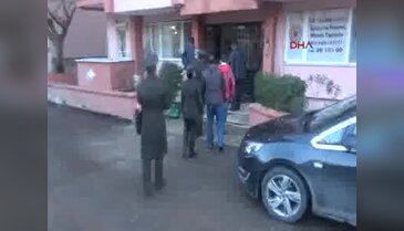 Suriye'de şehit olan Acar'ın annesi acı haberi alınca baygınlık geçirdi