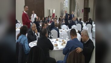 Bursa'da iş adamları Türk Lirası ile ithalat ve ihracat için bir araya geldi