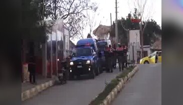 FETÖ'cü akademisyen çift Yunanistan'a kaçarken yakalandı
