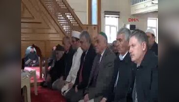 Hakkari Valisi Toprak, annesi için mevlit okuttu