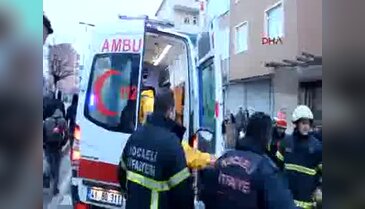 Liseli Elif, okula giderken çöken duvarın altında kaldı
