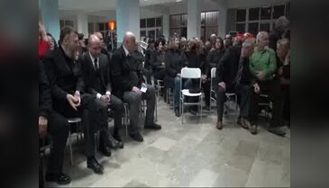 Maraş katliamında hayatını kaybedenler karanfillerle anıldı