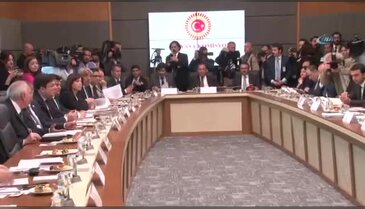 Anayasa teklifinin 1. ve 2. maddeleri kabul edildi
