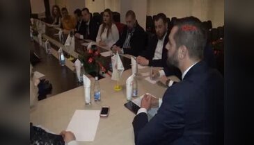 Türkiye mezunu Kosovalı gençler: Biz Türkiye'nin burada gayri resmi büyükelçileriyiz