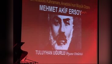 Piyanist Tuluyhan Uğurlu Zonguldak'ta konser verdi