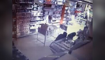 Önce öldürdüler, deliller yok etmek için evi yaktılar