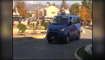 Fethiye'de 9 kişi göçmen kaçakçılığından tutuklandı