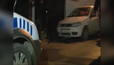 Bıçaklanan kişi evine gitmeye çalışırken öldü