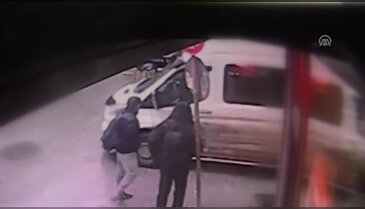 Bursa'da minibüsteki şoförü böyle vurdu