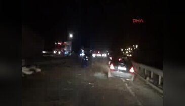 Freni boşalan TIR devrildi: 1 yaralı