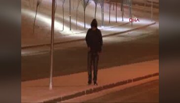 Ankara'da kar yağışı nedeniyle eğitim ve öğretime 1 günlüğüne ara verildi