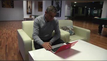 Bursaspor Teknik Direktörü Hamzaoğlu Yılın Fotoğrafları oylamasına katıldı