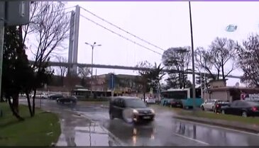 Hava koşulları İstanbul trafiğini durma noktasına getirdi
