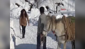 Duygu öğretmene 4x4 katır servisi