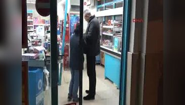 Maskeli soyguncular 15 bin TL çaldı