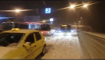 Bursa'da kar yağışı sebebiyle Mudanya yolu kapandı