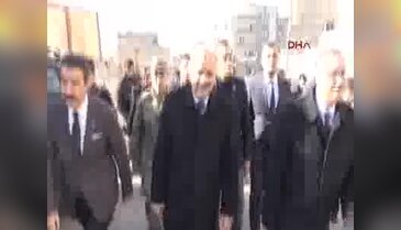 Milli Savunma Bakanı Fikri Işık valilikte açıklama yaptı