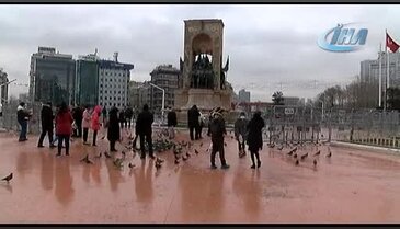 Taksim'de 'özel harekat polisli' yılbaşı önlemi