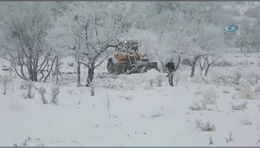 3 gün mahsur kaldılar, kurtulunca zeybek oynadılar