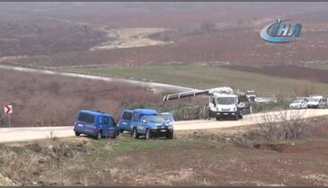 Kilis'te askeri araç şarampole yuvarlandı: 2 asker yaralı