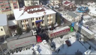 Bolu'dan Halep'e 7 TIR yardım malzemesi gönderildi