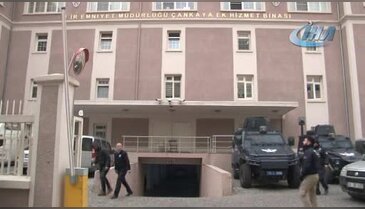 Saldırganla aynı evde yaşadıkları değerlendiriliyor
