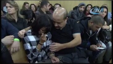 Yaralı halde yerde yatan Filistinli genci öldüren İsrail askeri hakim karşısında