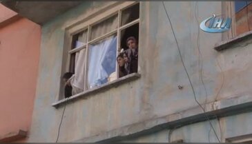 Kazada ölen 2 Iraklı çocuğa gözyaşı