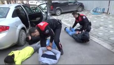 Bursa'da polisten nefes kesen operasyon