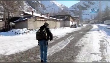 Oltu'nun Rakisi kar-kış dinlemiyor