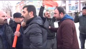 İzinsiz gösteri yapmak isteyen grubu polis gözaltına aldı