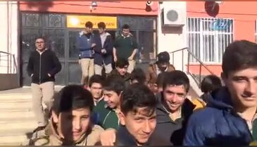 Aksaray'da öğrencilerden Halep'e yardım tırı