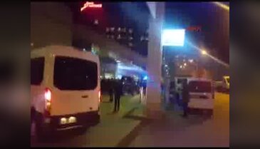 Adalet Bakanı Bekir Bozdağ yaralıları ziyaret etti