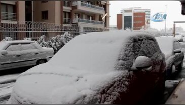 Manisalılar 10 yıl sonra kar keyfi yaşadı