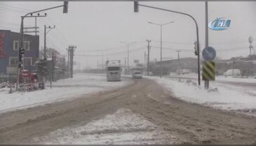 Bursa'da ulaşıma kar engeli