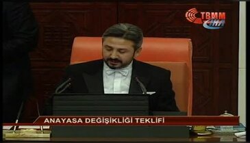 Anayasa değişikliği teklifinin maddelerine geçilmesi 338 oyla kabul edildi