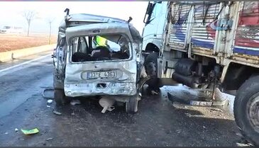 Şanlıurfa'da zincirleme kaza: 8 yaralı